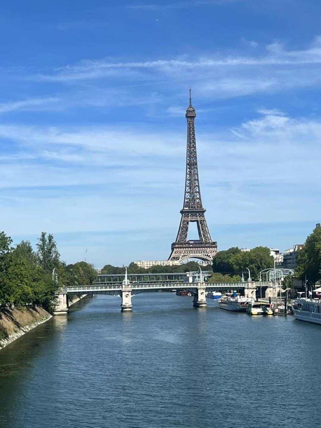 2 Bedrooms Near Tour Eiffel Free Parking High Security Appartement