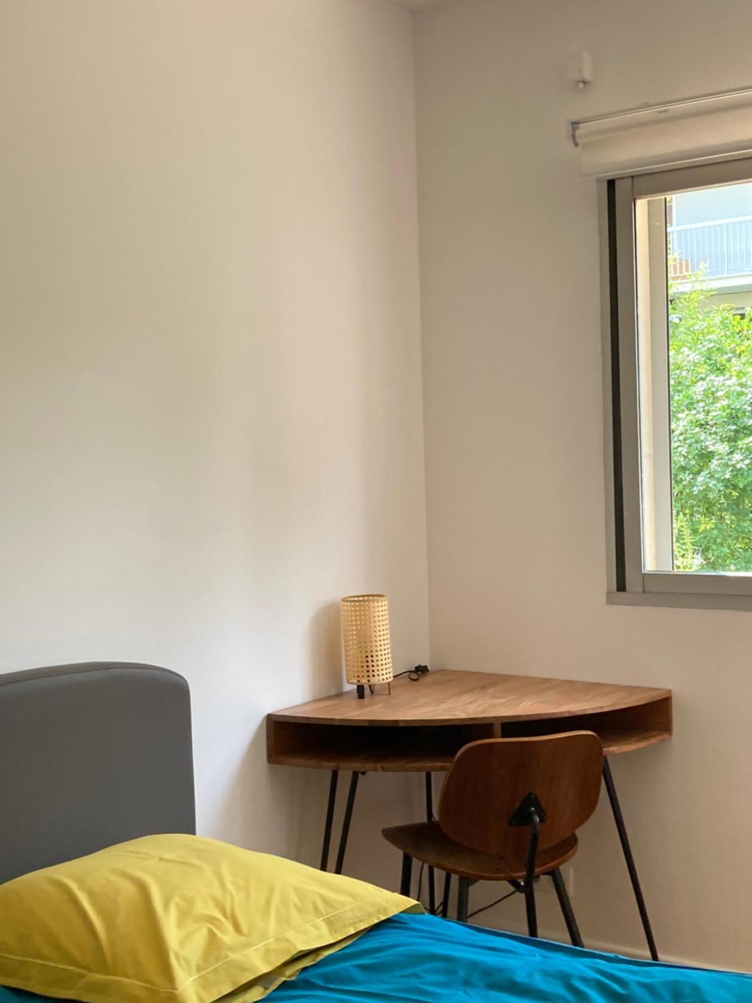 Vue Sur Jardin, 3 Pieces * Paris