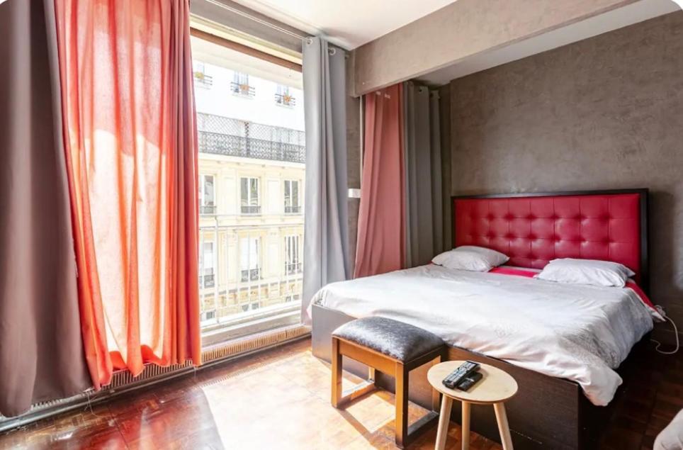 Apartment Elysees Paris