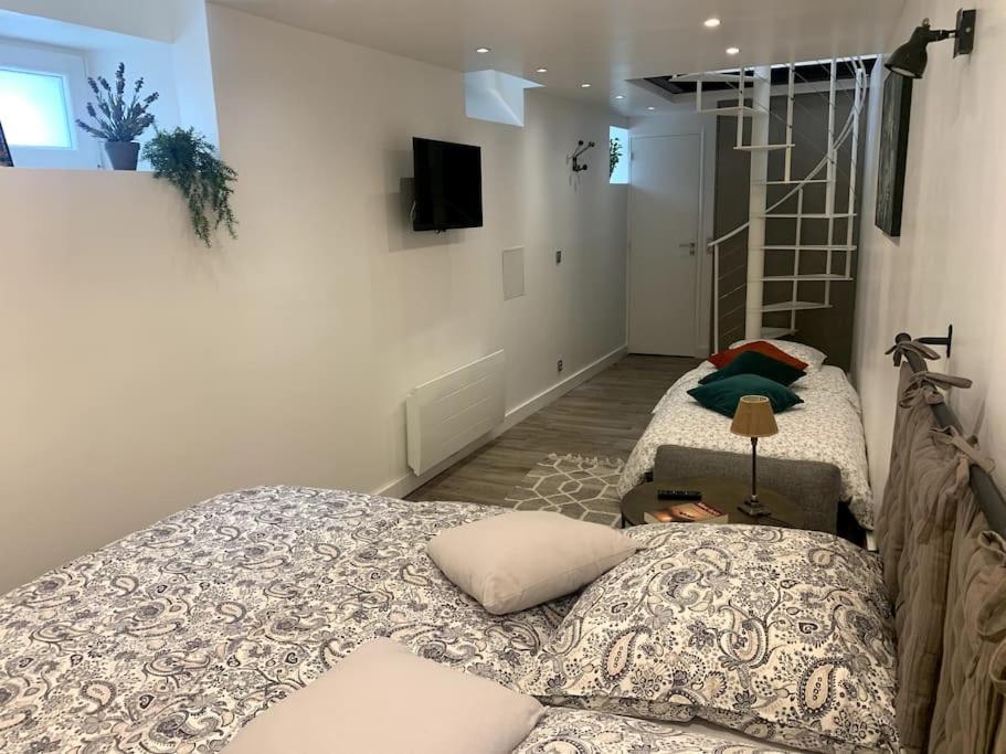 03 Tour Eiffel Pour 7 Personnes Appartement *