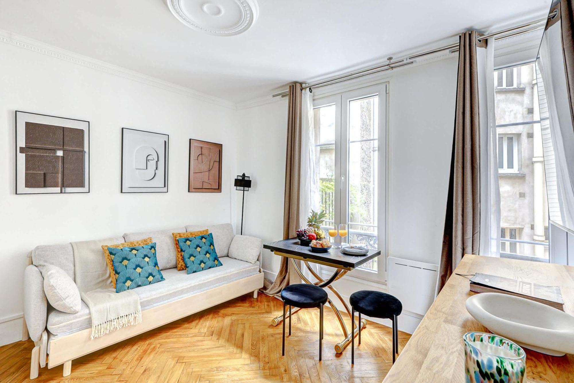 Apartment Jardin Du Luxembourg - Le Bon Marche - Cityapartmentstay Paris