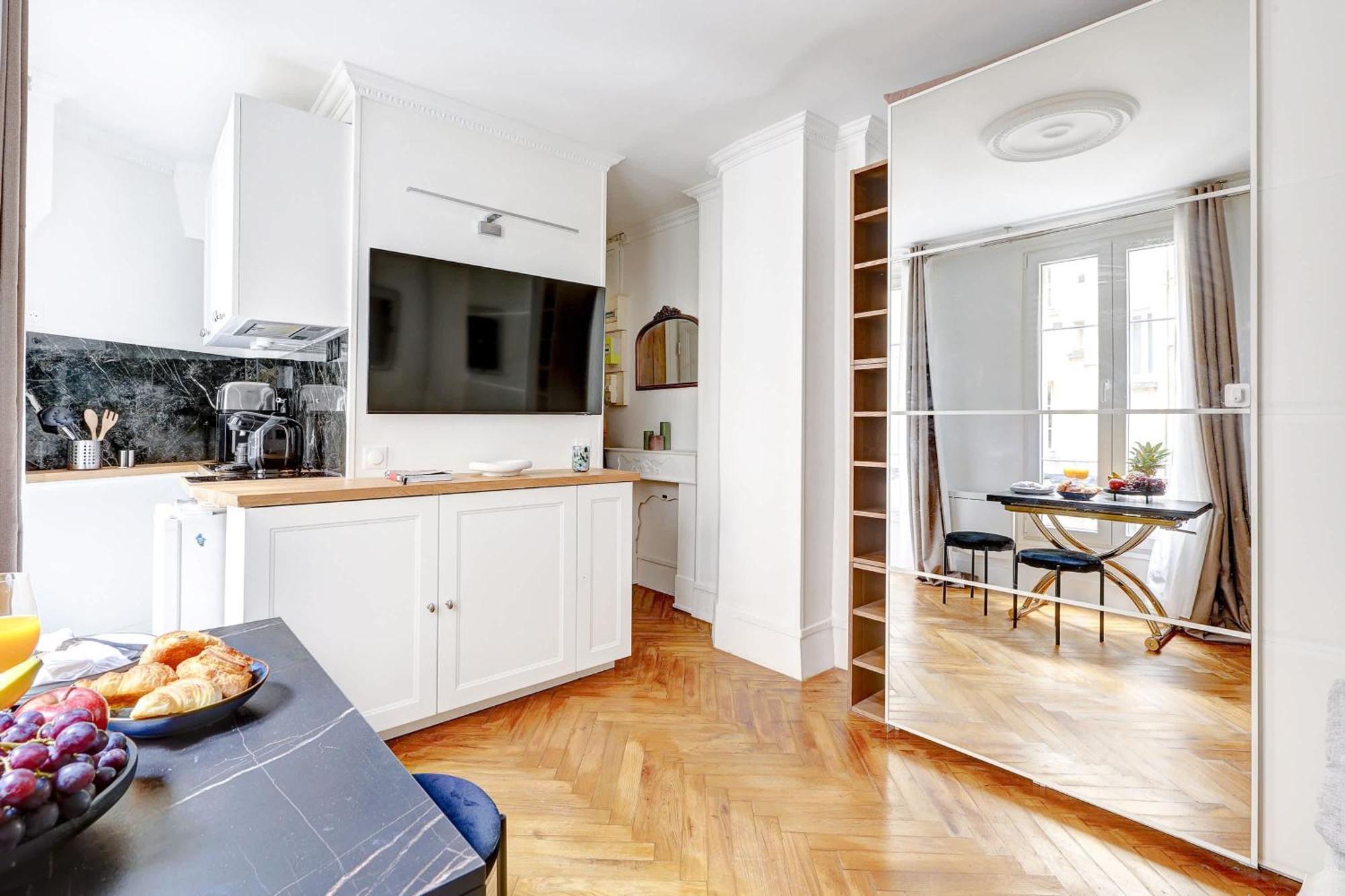 Jardin Du Luxembourg - Le Bon Marche - Cityapartmentstay Paris