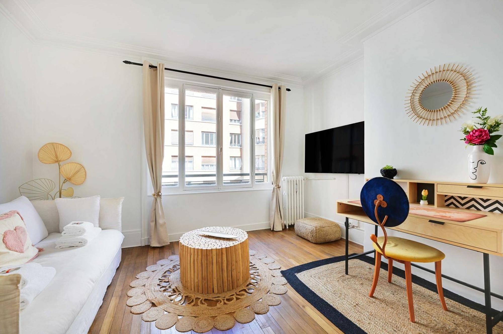 Charming -4p- Arc De Triomphe Apartment *