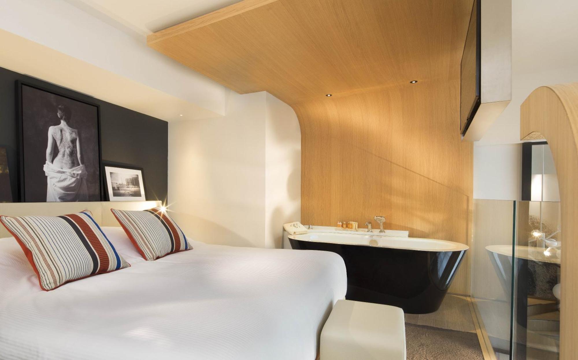 Hotel Le Cinq Codet 5*