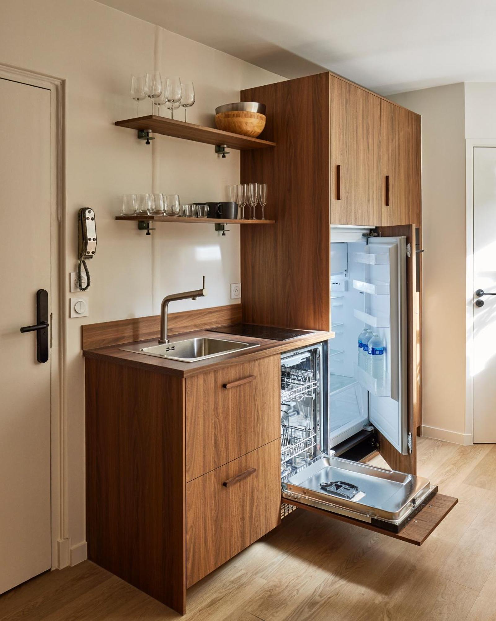Apartment Stylish 2br & 2ba With Private Terrace Paris
