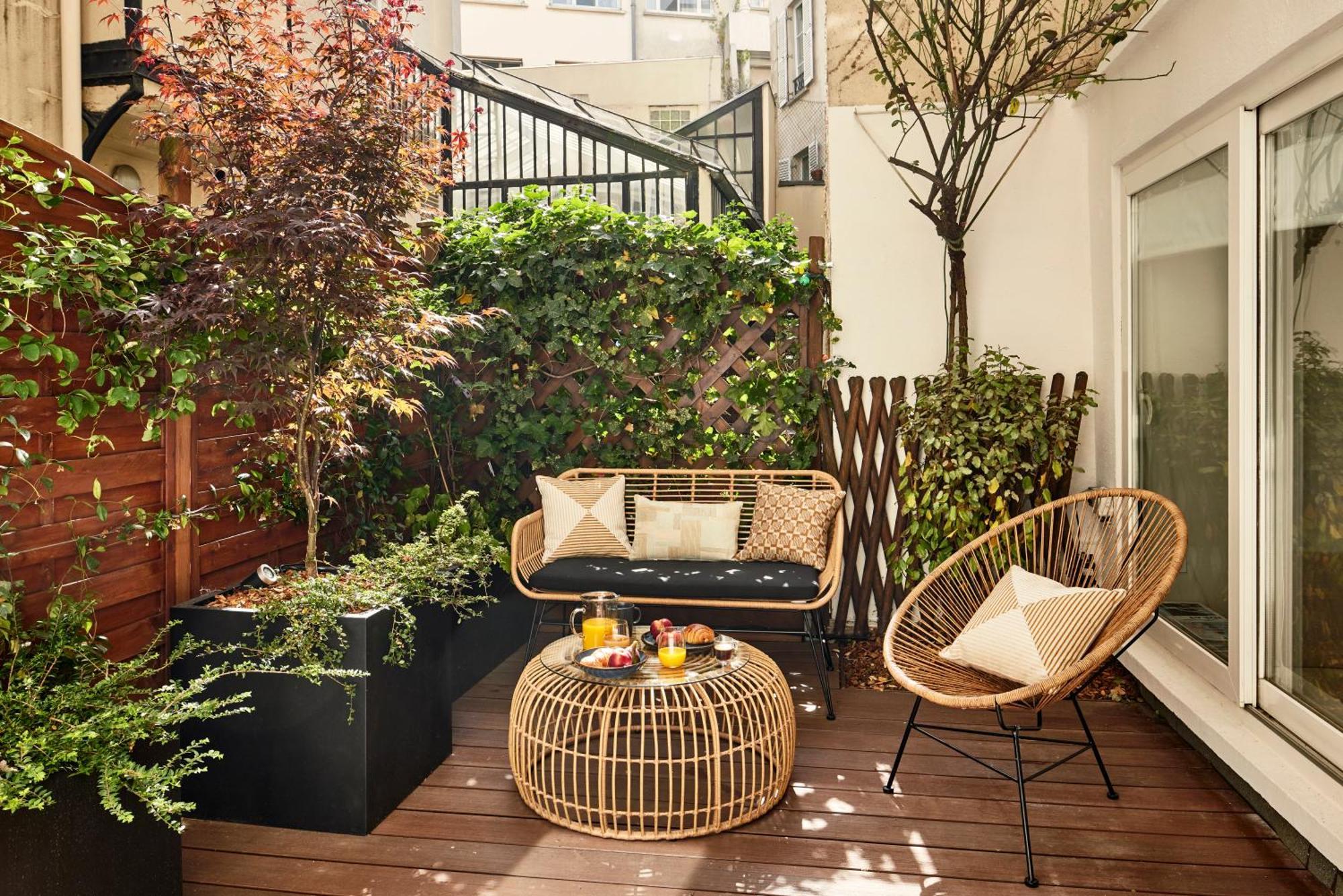 Stylish 2br & 2ba With Private Terrace *