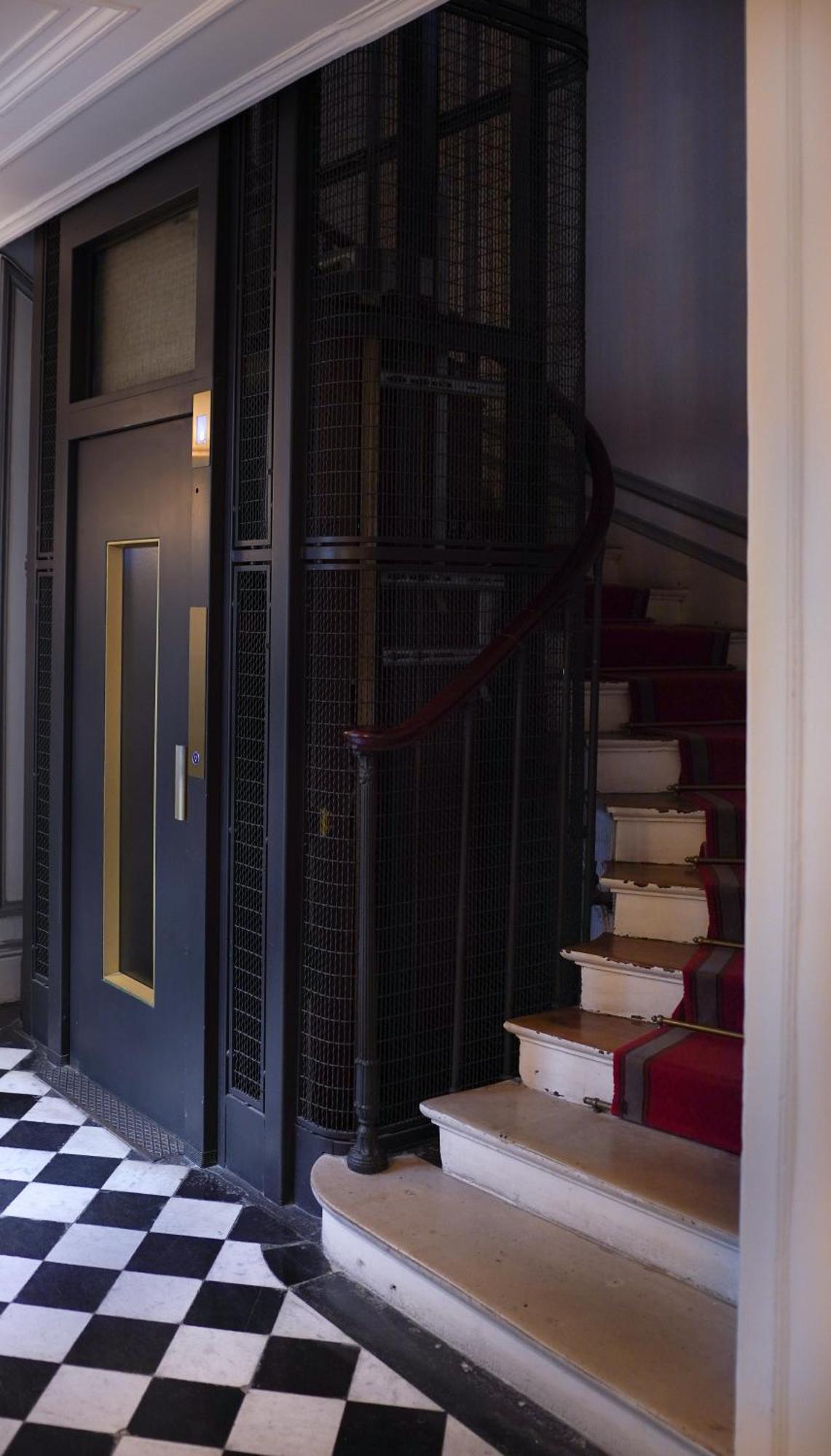 Elegance And Parisian Charm Tuileries Appartement