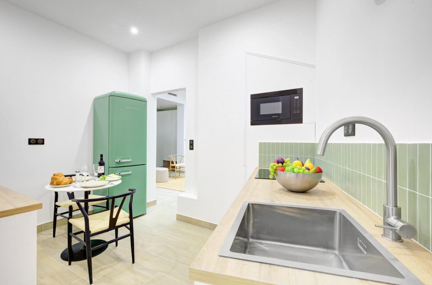 Bluestay 287 - Superbe A 17 * Paris