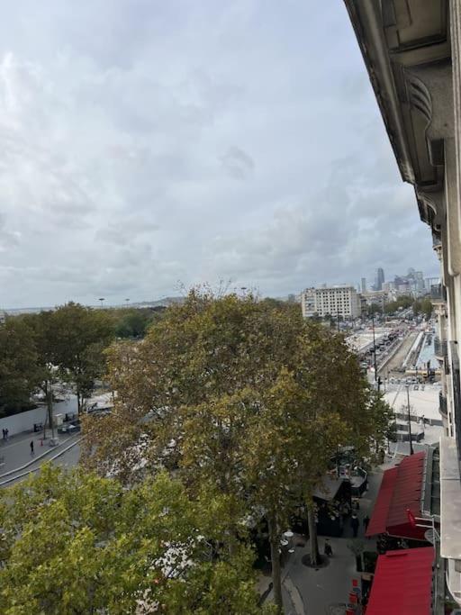Apartment Quartier Grande Armee 100 M2 Paris