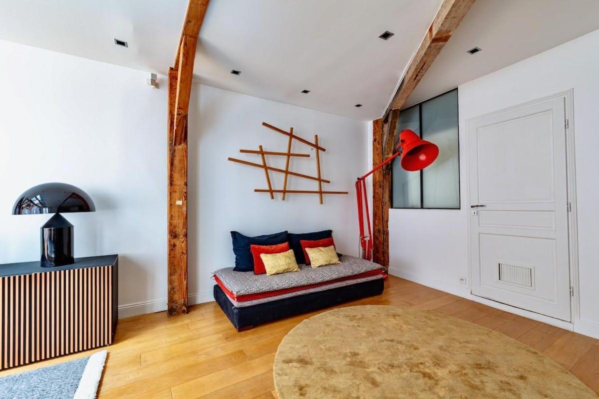 8 - Opera - Rue Constantinople - Duplex 8 Pieces Paris
