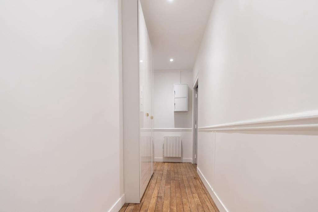 2 Pieces A Saint Germain Apartment Paris