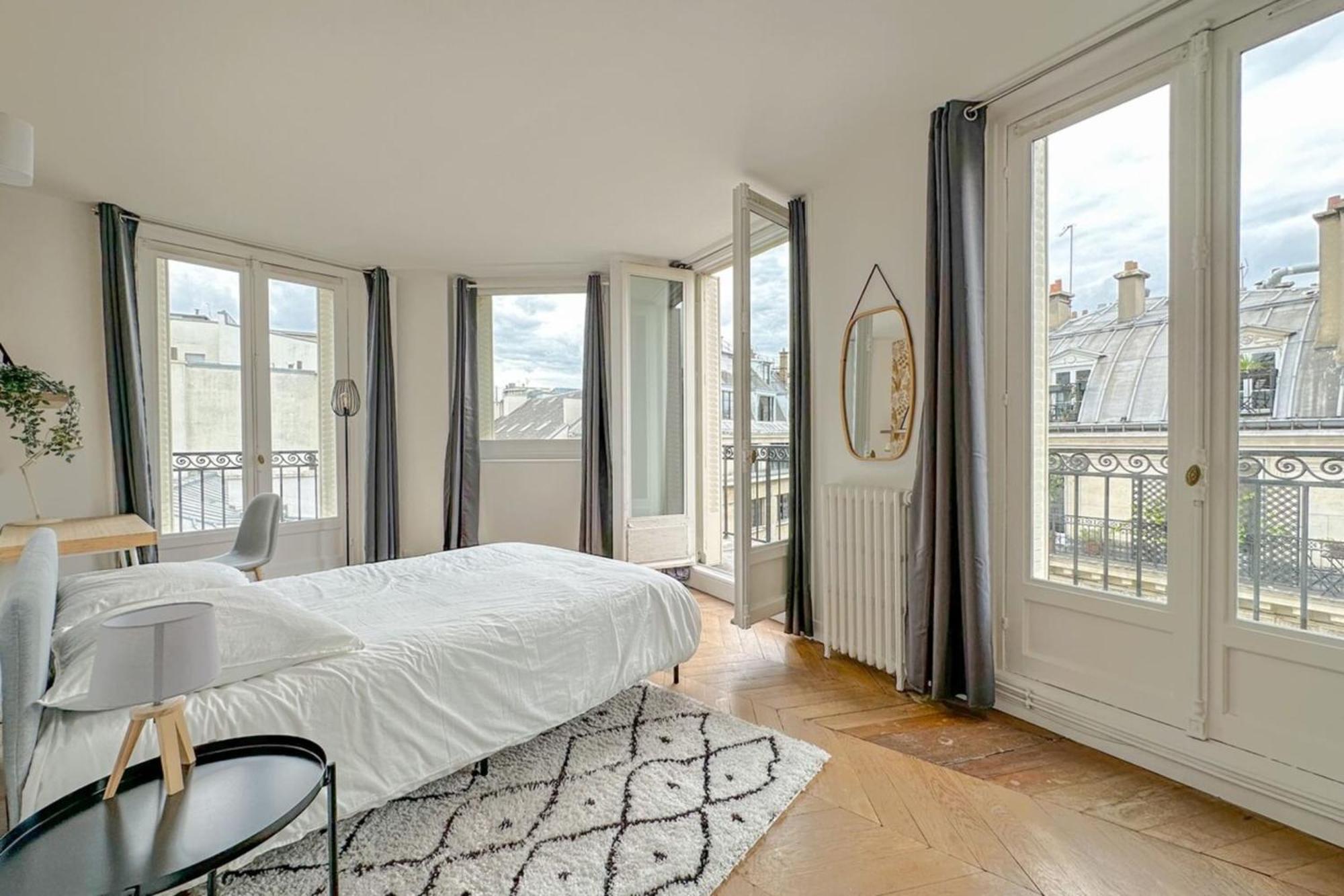 Flexliving - - Septembre *