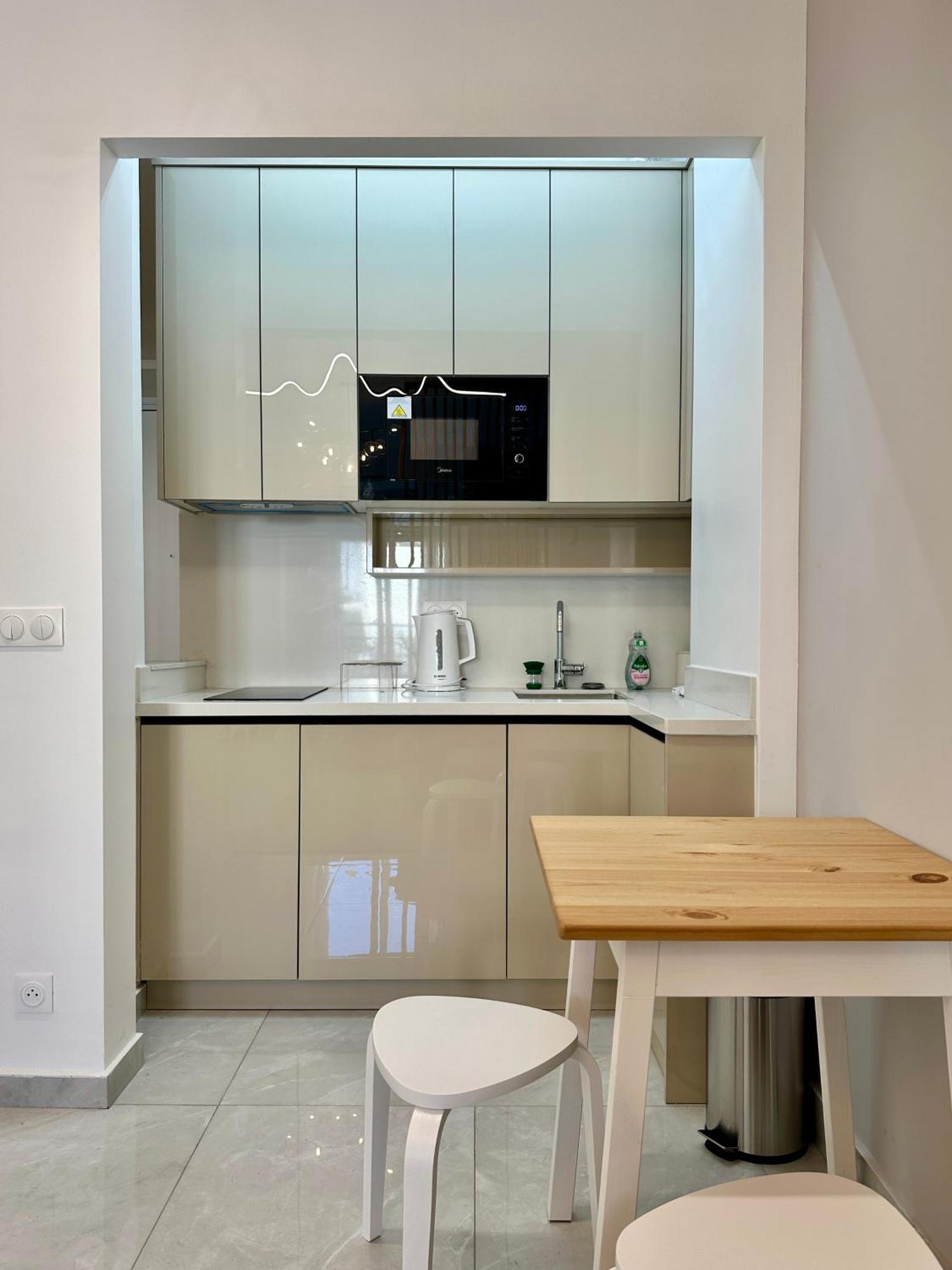 Comfortable Near Marais Beaubourg * Paris