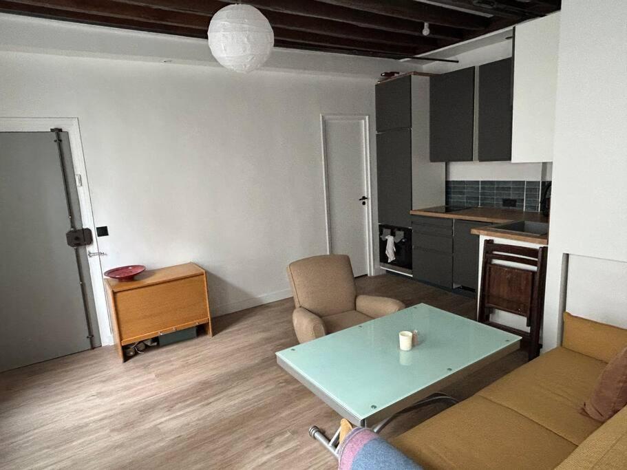 Calme Et Charmant Arts Et Metiers Apartment Paris