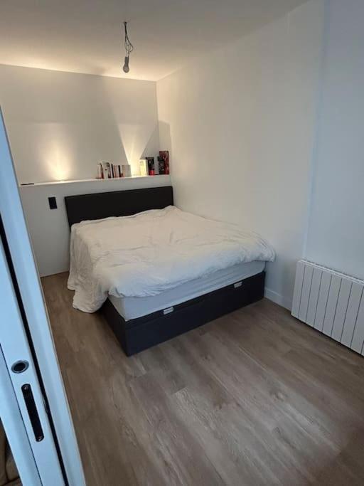 Apartment Calme Et Charmant Arts Et Metiers Paris