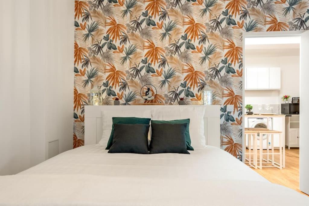 Perfect Emplacement - Metro 1 Min - Tour Eiffel 10min - Netflix * Paris