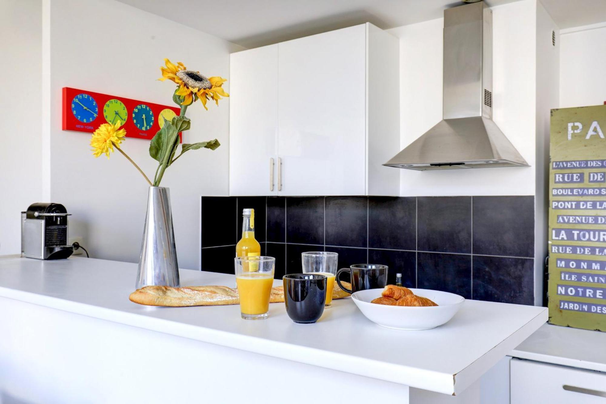 Apartment Palais Royal & Louvre - 1br - Cityapartmentstay Paris