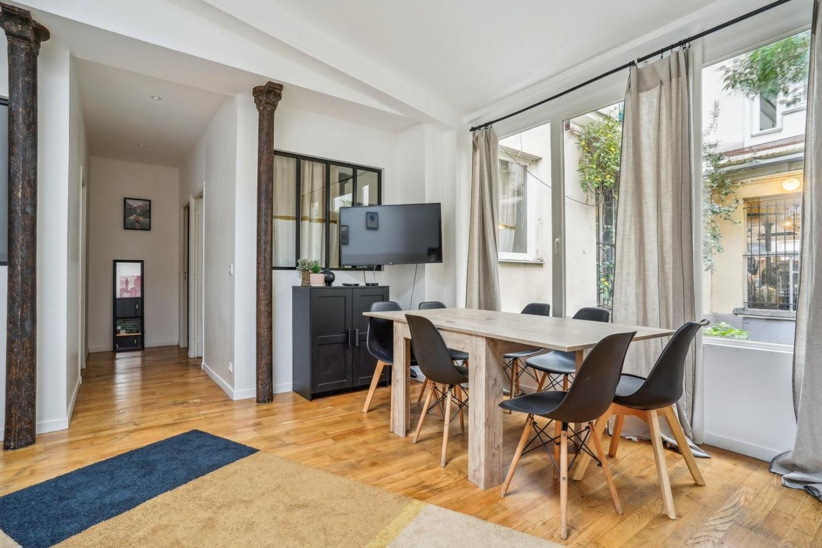 205-suite Valmy Apartment *