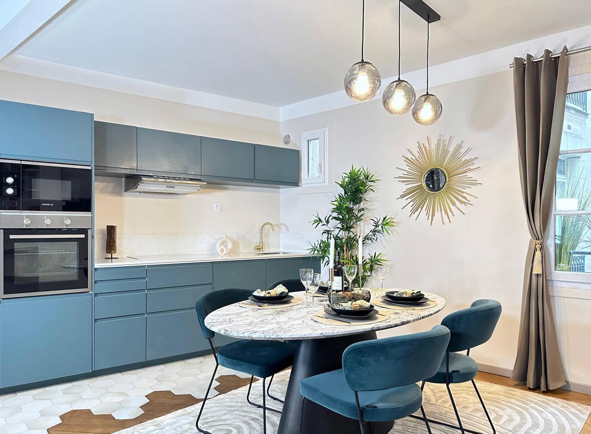 Typical Luxurious Parisian Getaway Apartment