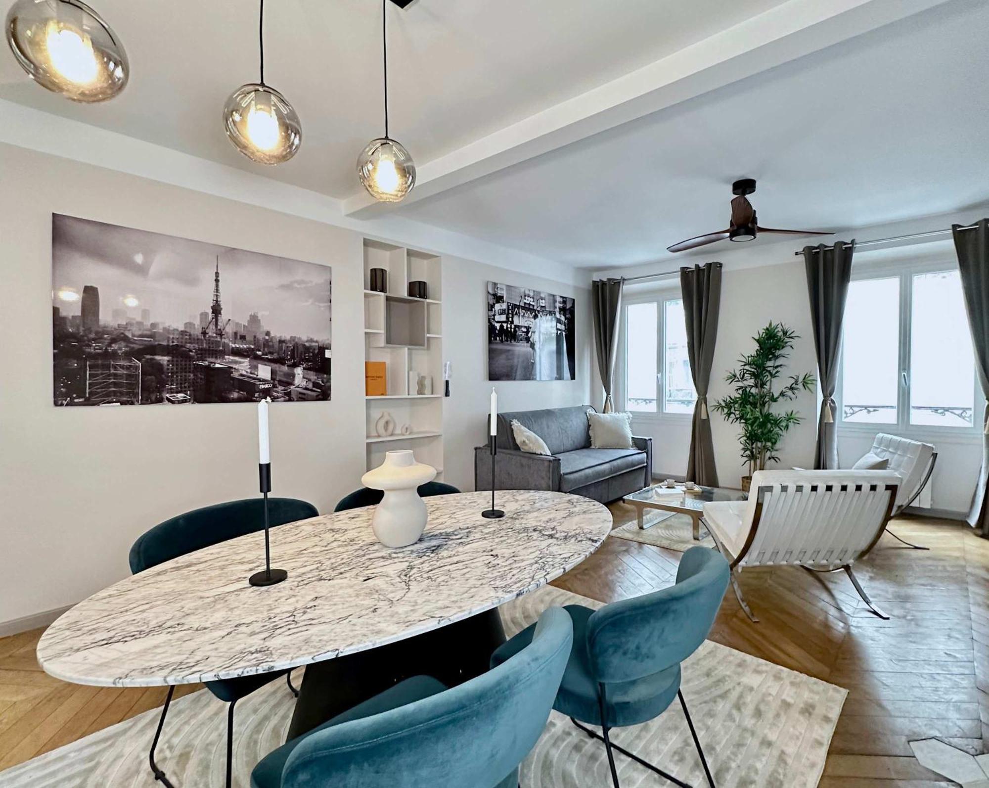 Apartment Typical Luxurious Parisian Getaway Paris
