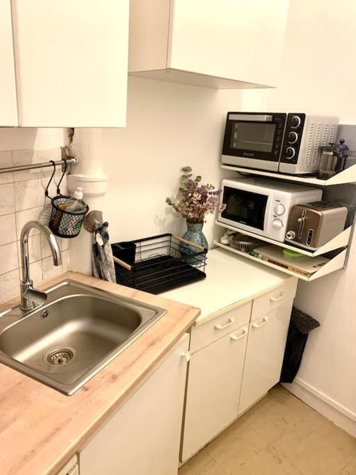 Apartment Full House Canal Saint-martin Paris