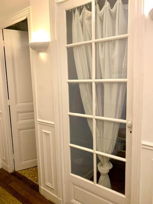 Full House Canal Saint-martin Apartment Paris