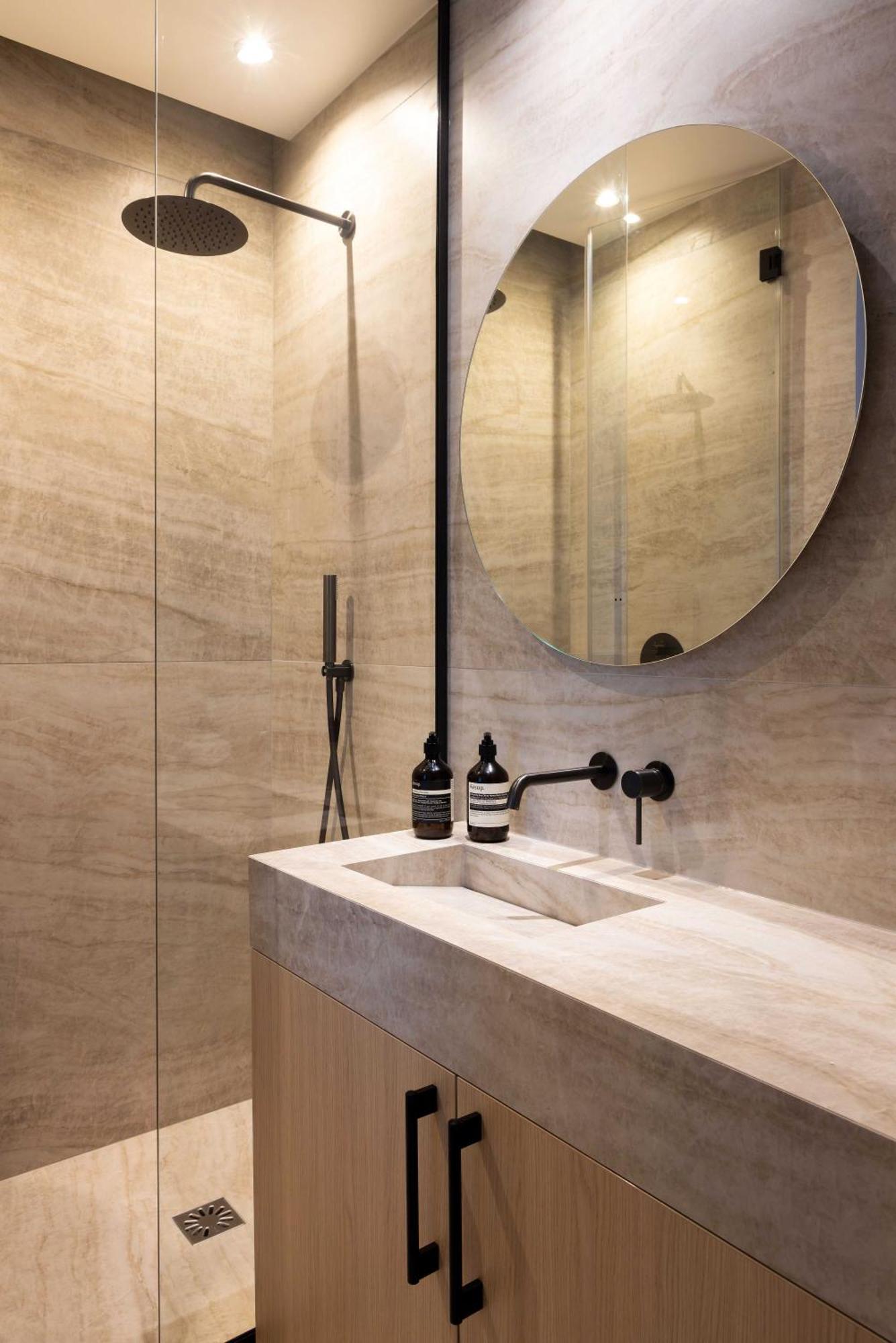 Apartment Exceptional - Ac - 3br-8p- Gare De L 'est *