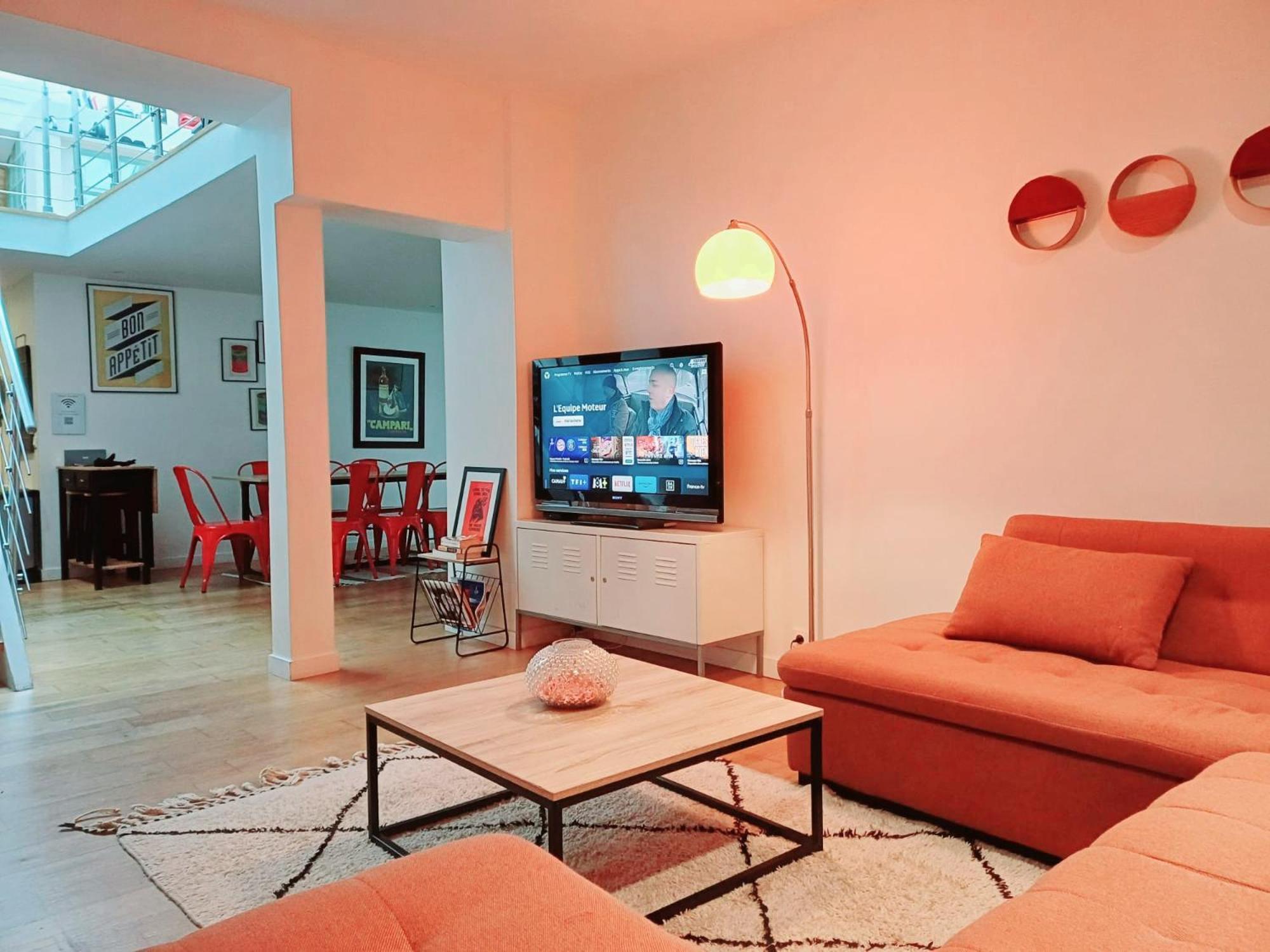 Apartment Loft Familial Au Coeur De Avec Clim, Arcade Et Baby-foot Proche Republique Et Canal St Martin *