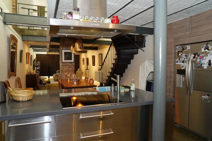 Triplex Luxe 3 250m2 - Trendy Marais Area Apartment *