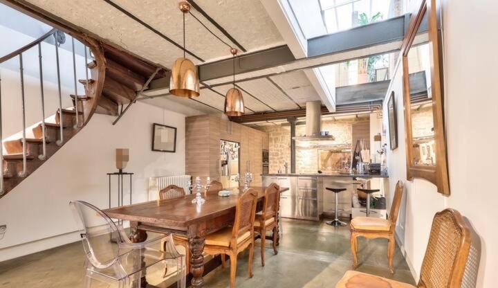 Triplex Luxe 3 250m2 - Trendy Marais Area *