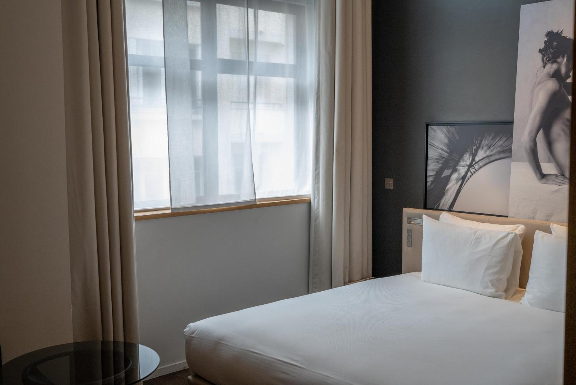 Le Cinq Codet Hotel 5*