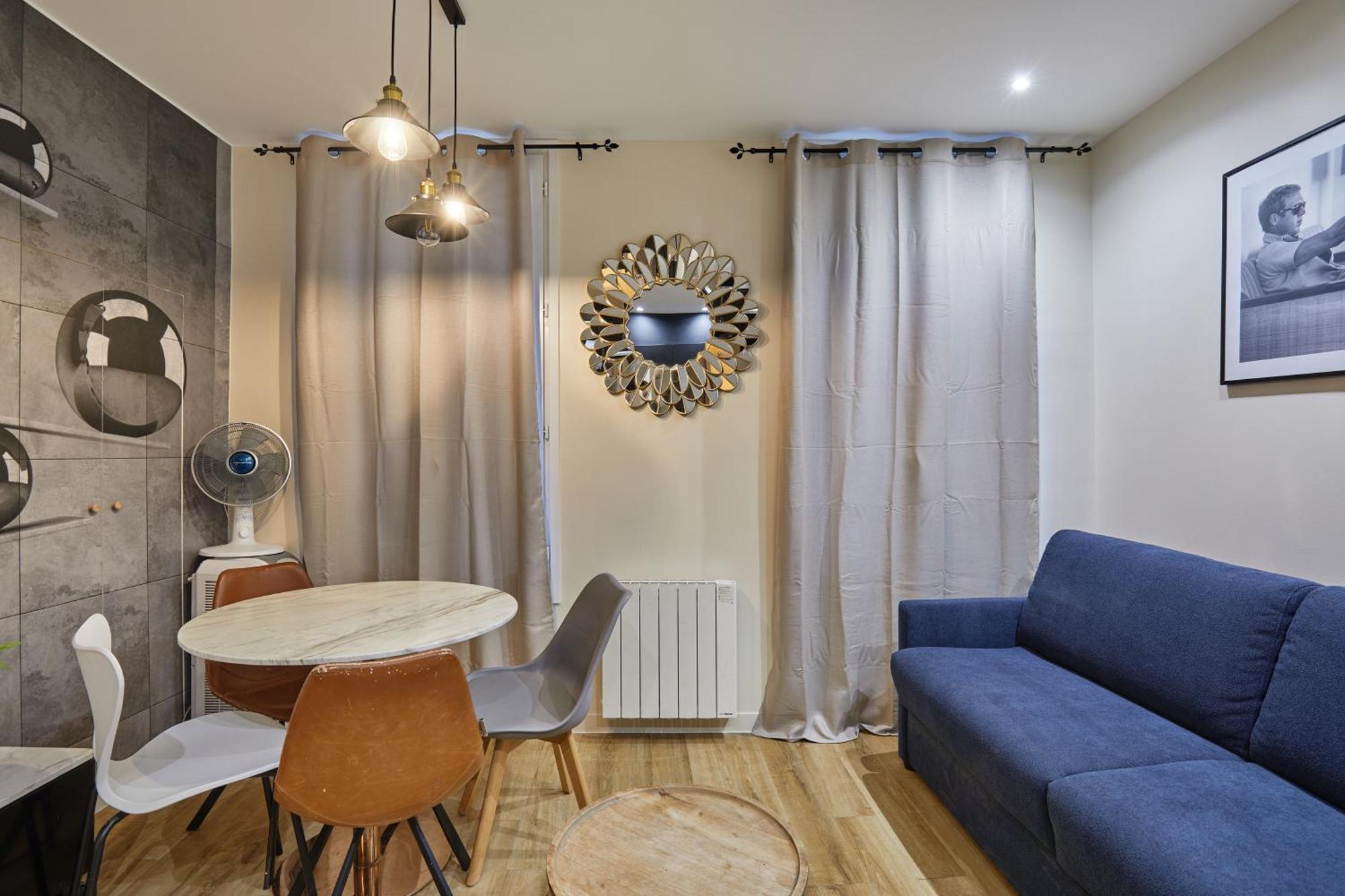Apartment Rent A - Meslay
