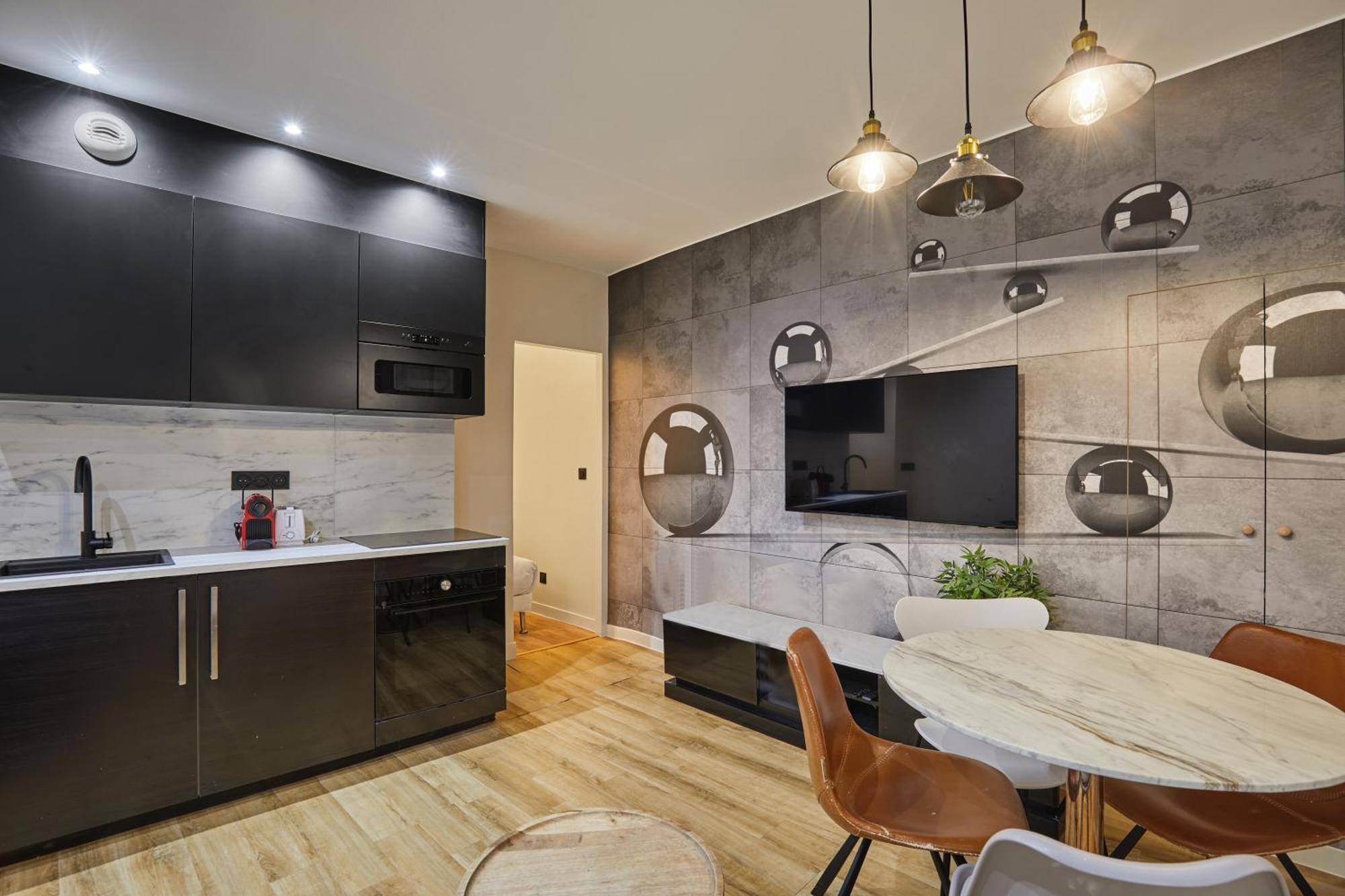 Apartment Rent A - Meslay Paris