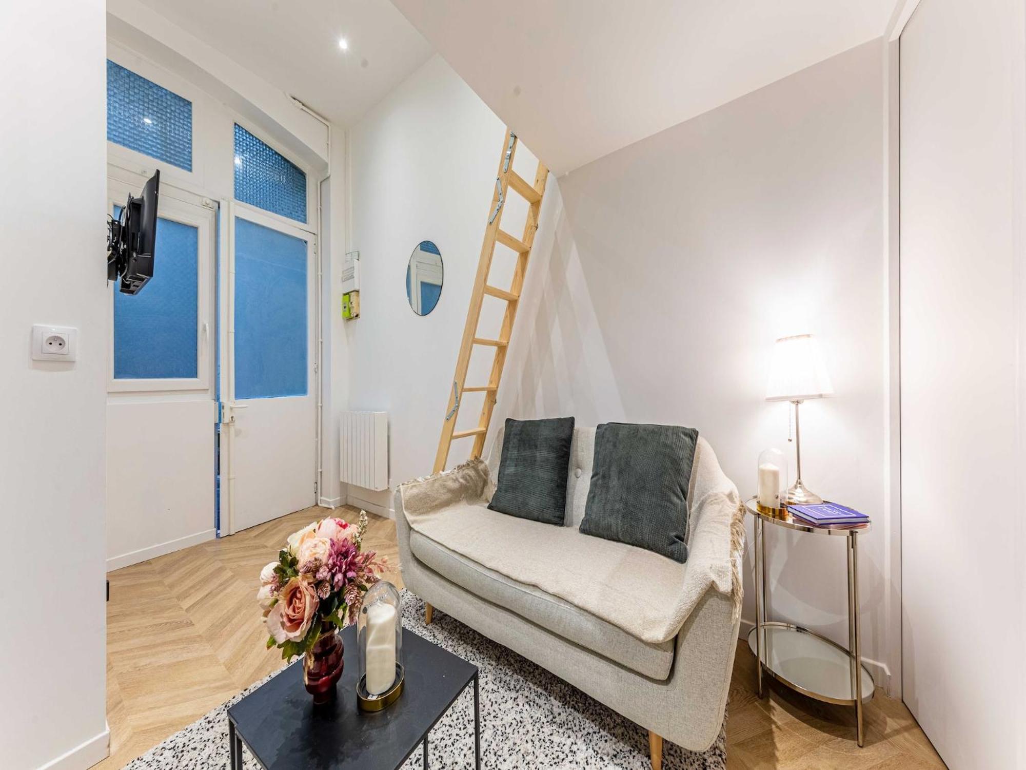 Cosy - 2p - Republique Apartment