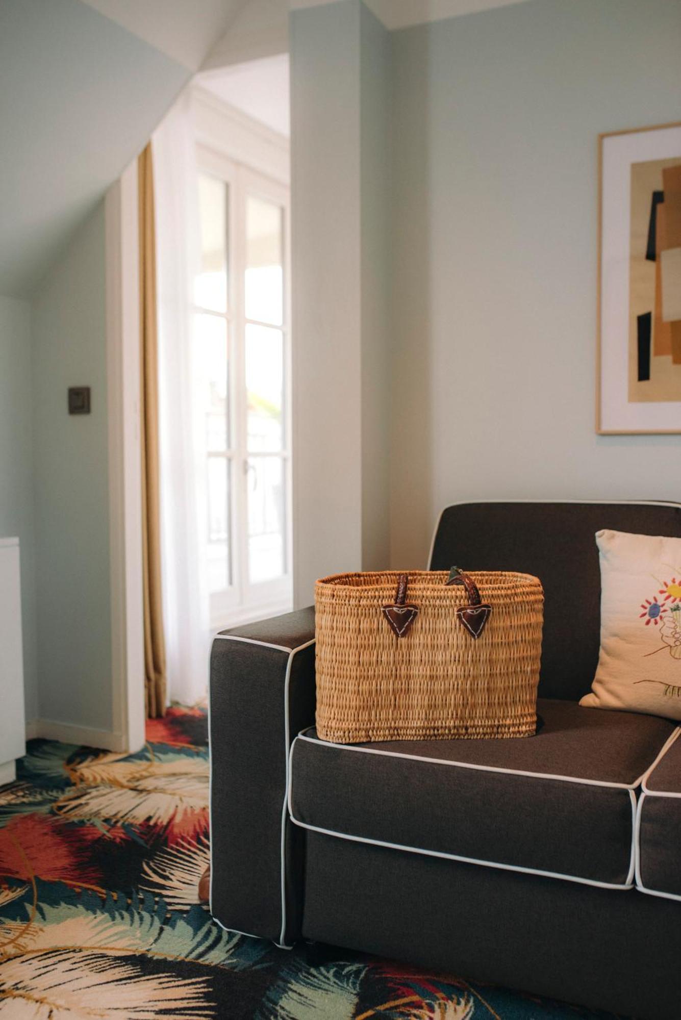 Hotel Eiffel Blomet