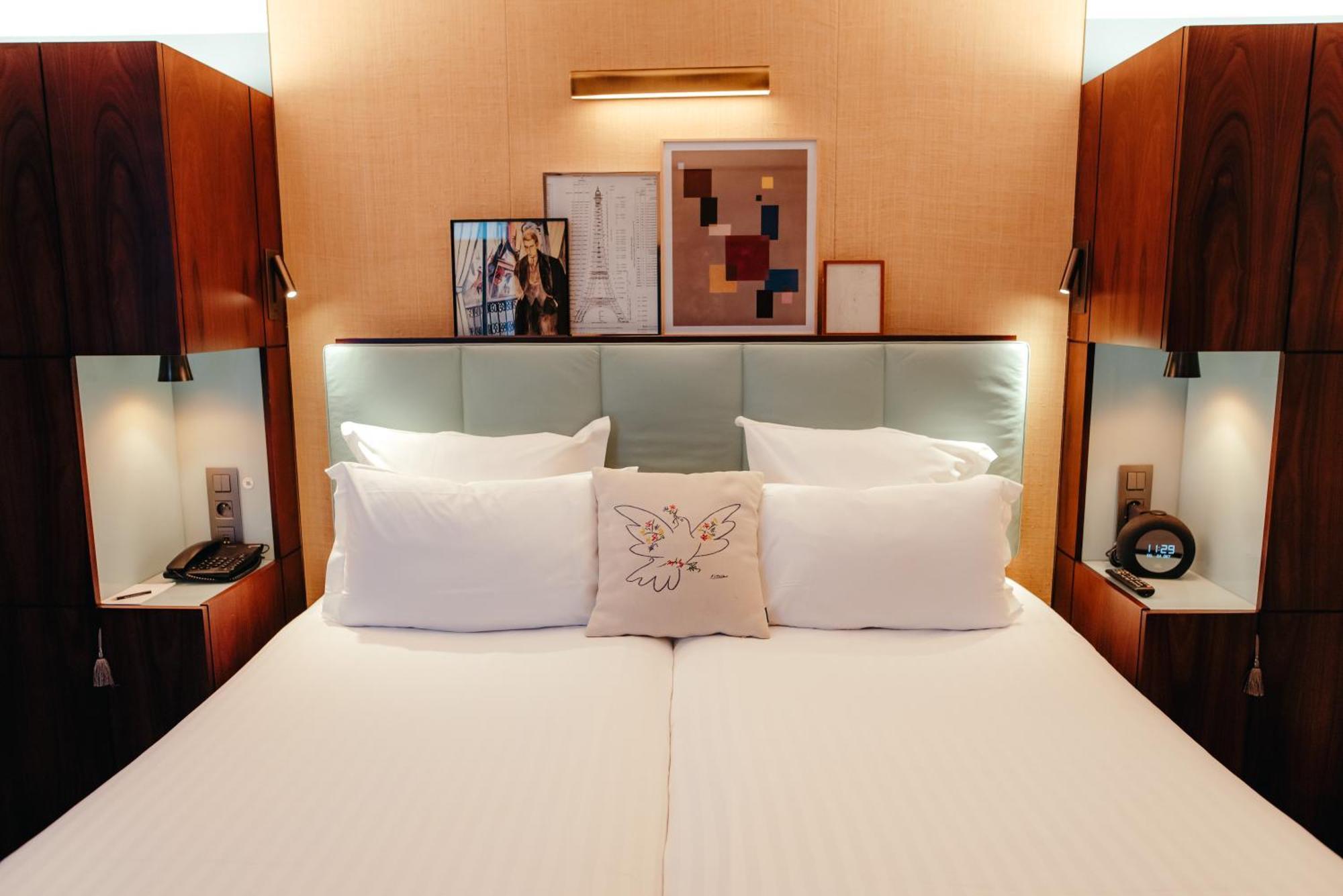 Eiffel Blomet 4* Paris