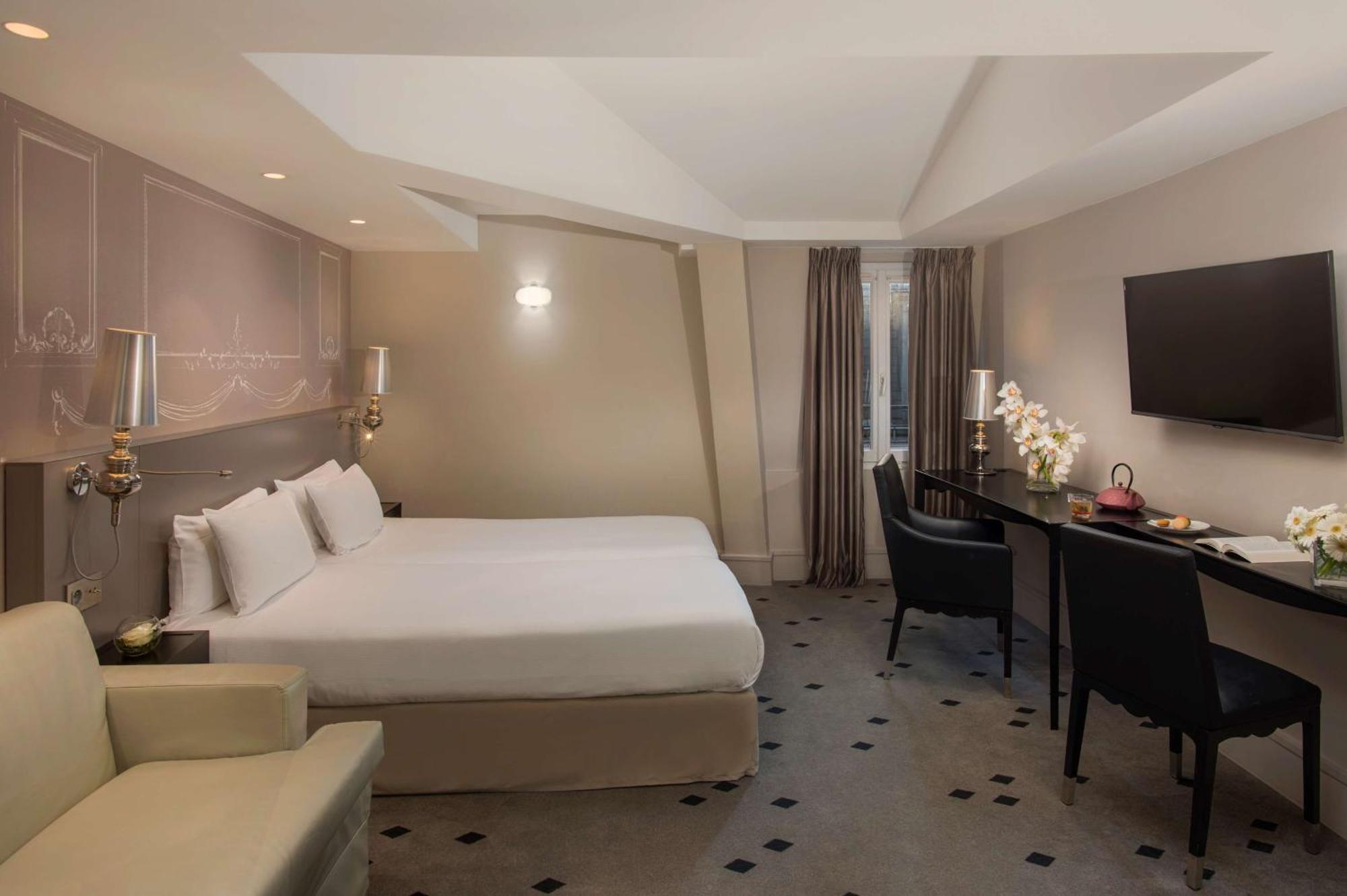 Beauchamps Paris