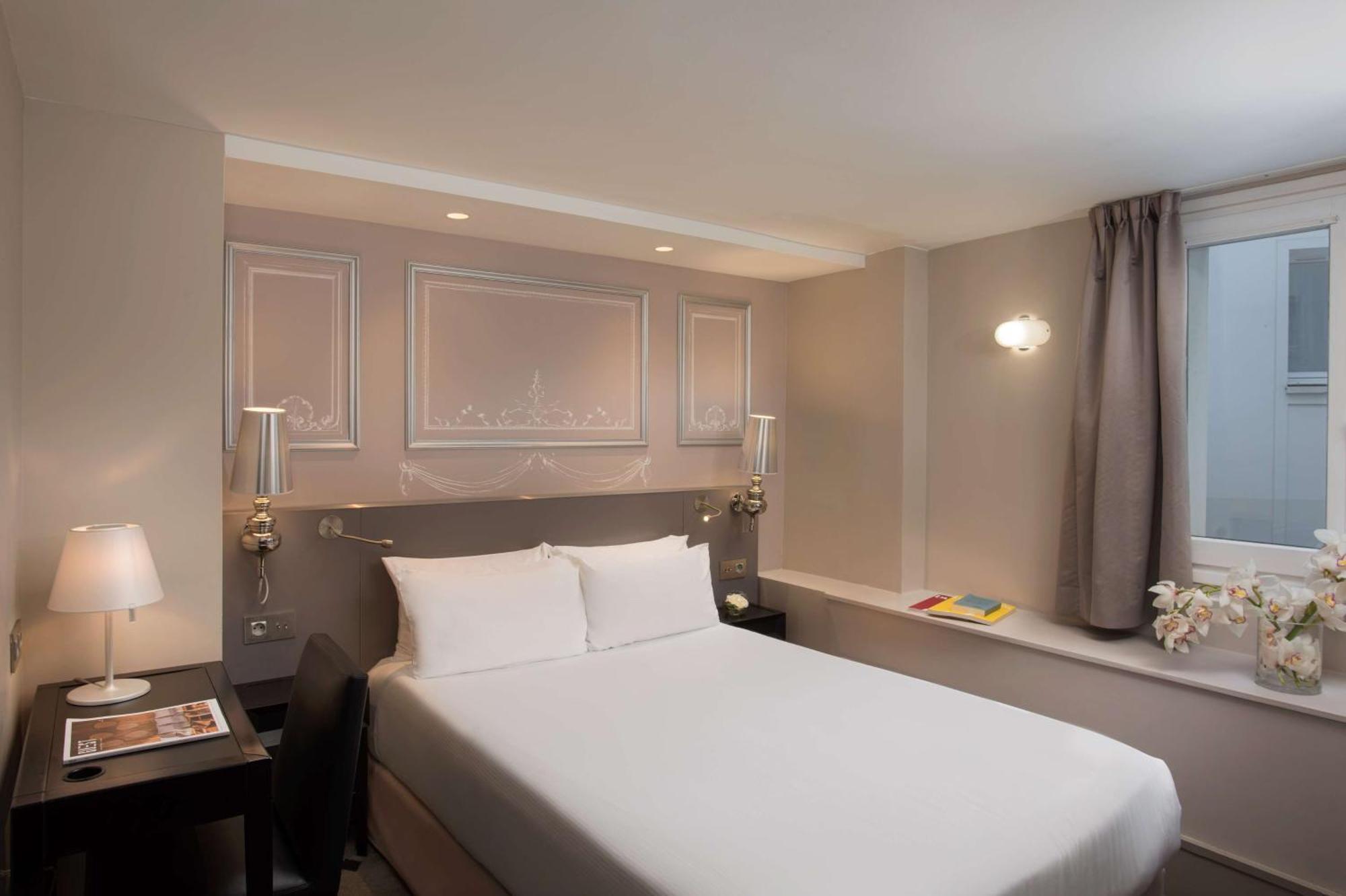 Beauchamps 4* Paris