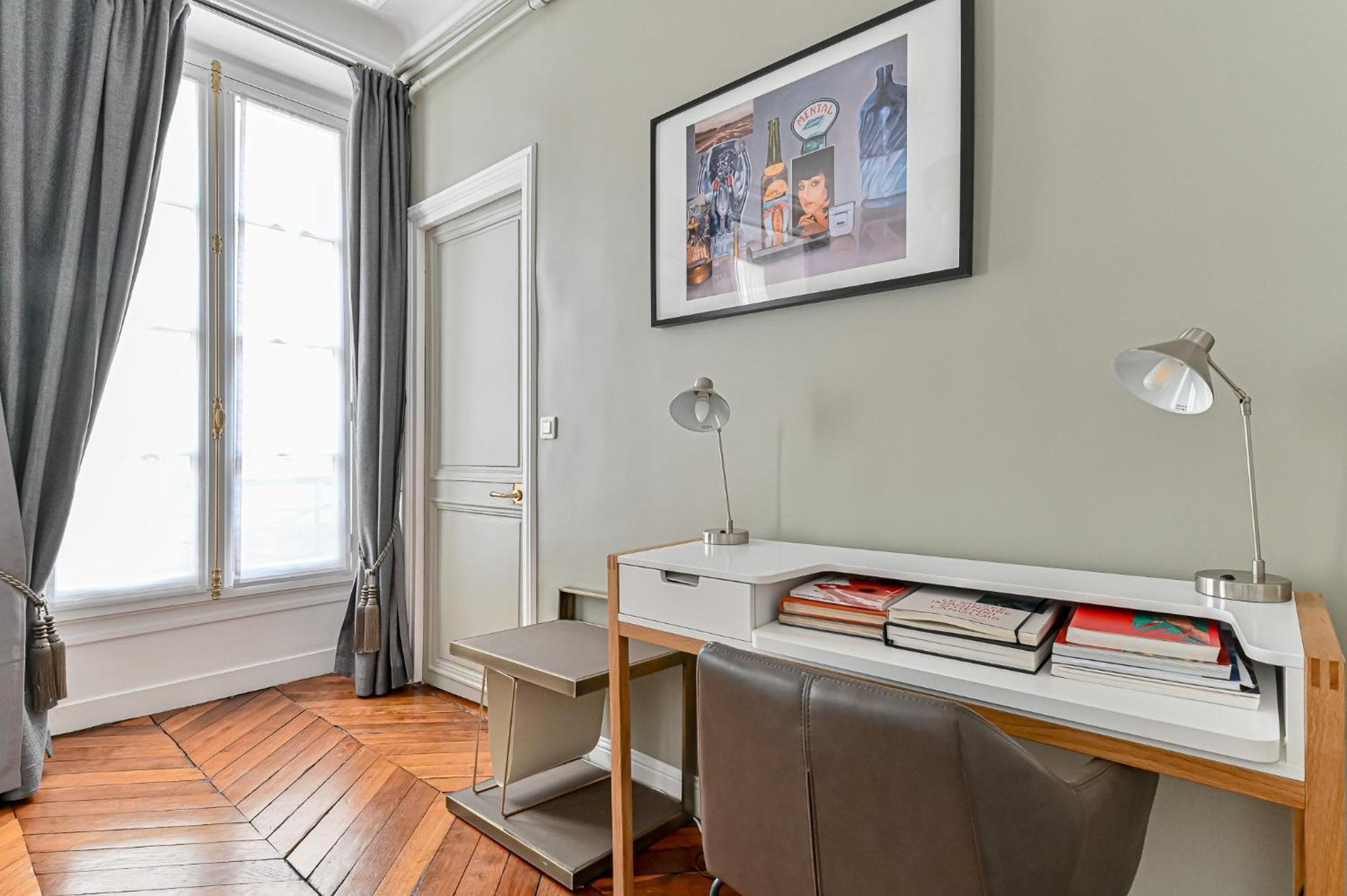 Apartment De Luxe - Assemblee Nationale *