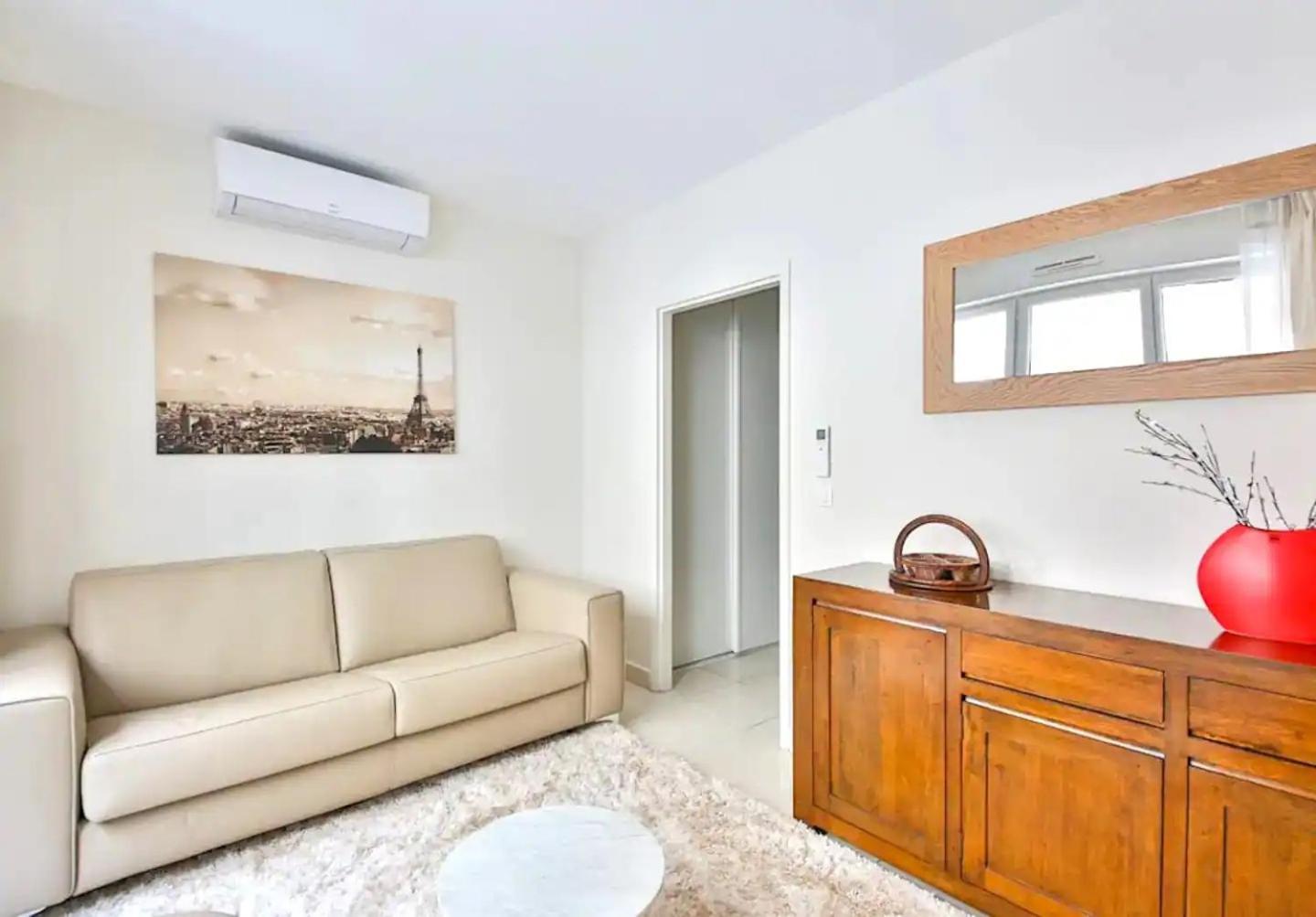 Apartment Thibaud Paris