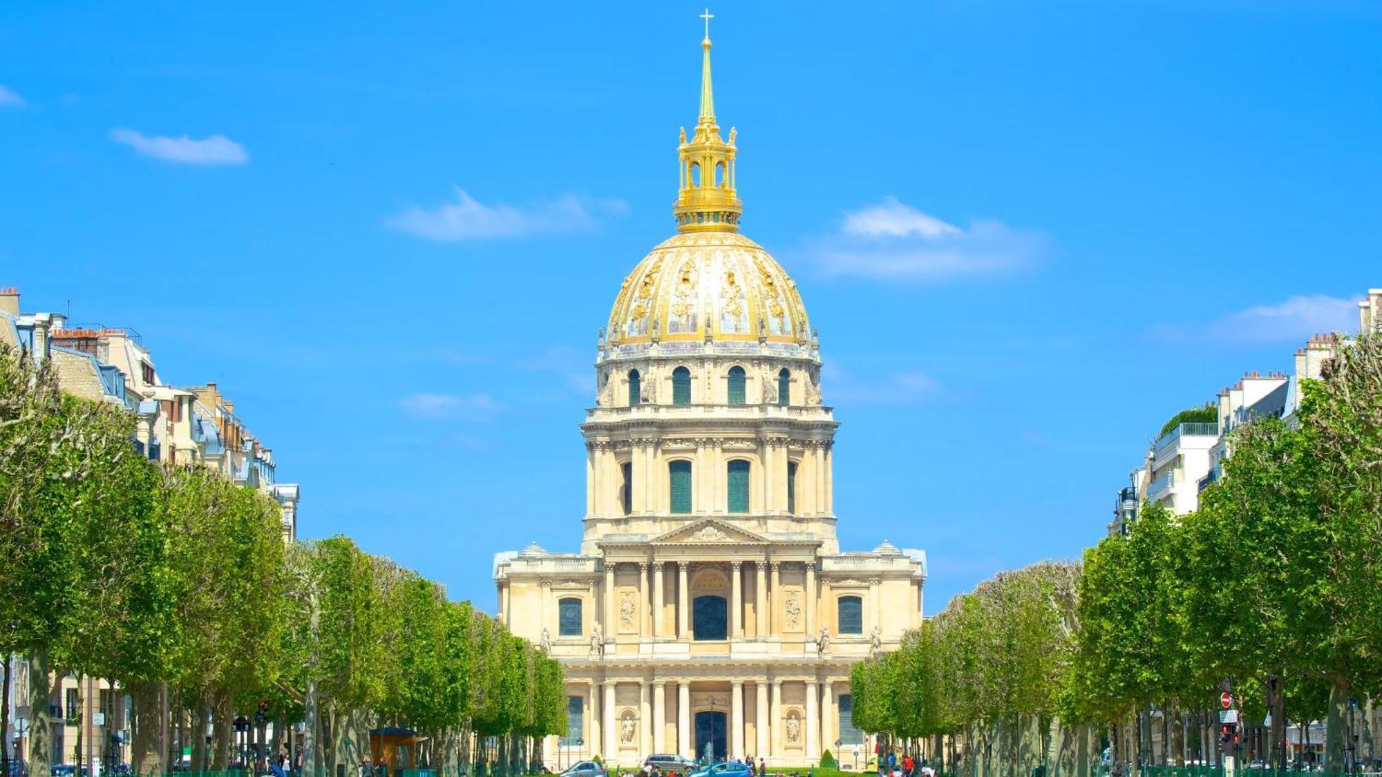 Stunning Near Eiffel Tower Appartement