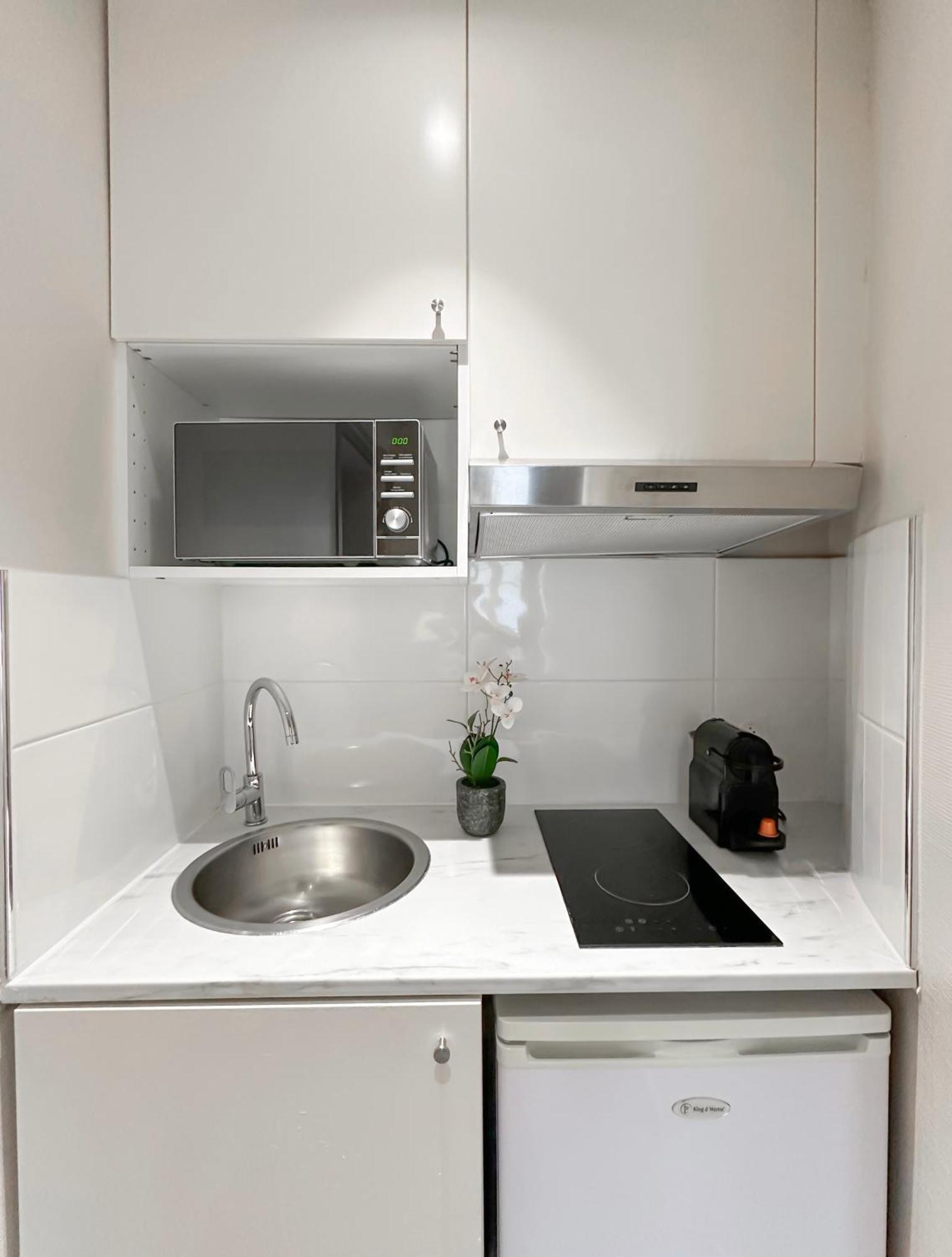 Apartment Champs Elysees Area *