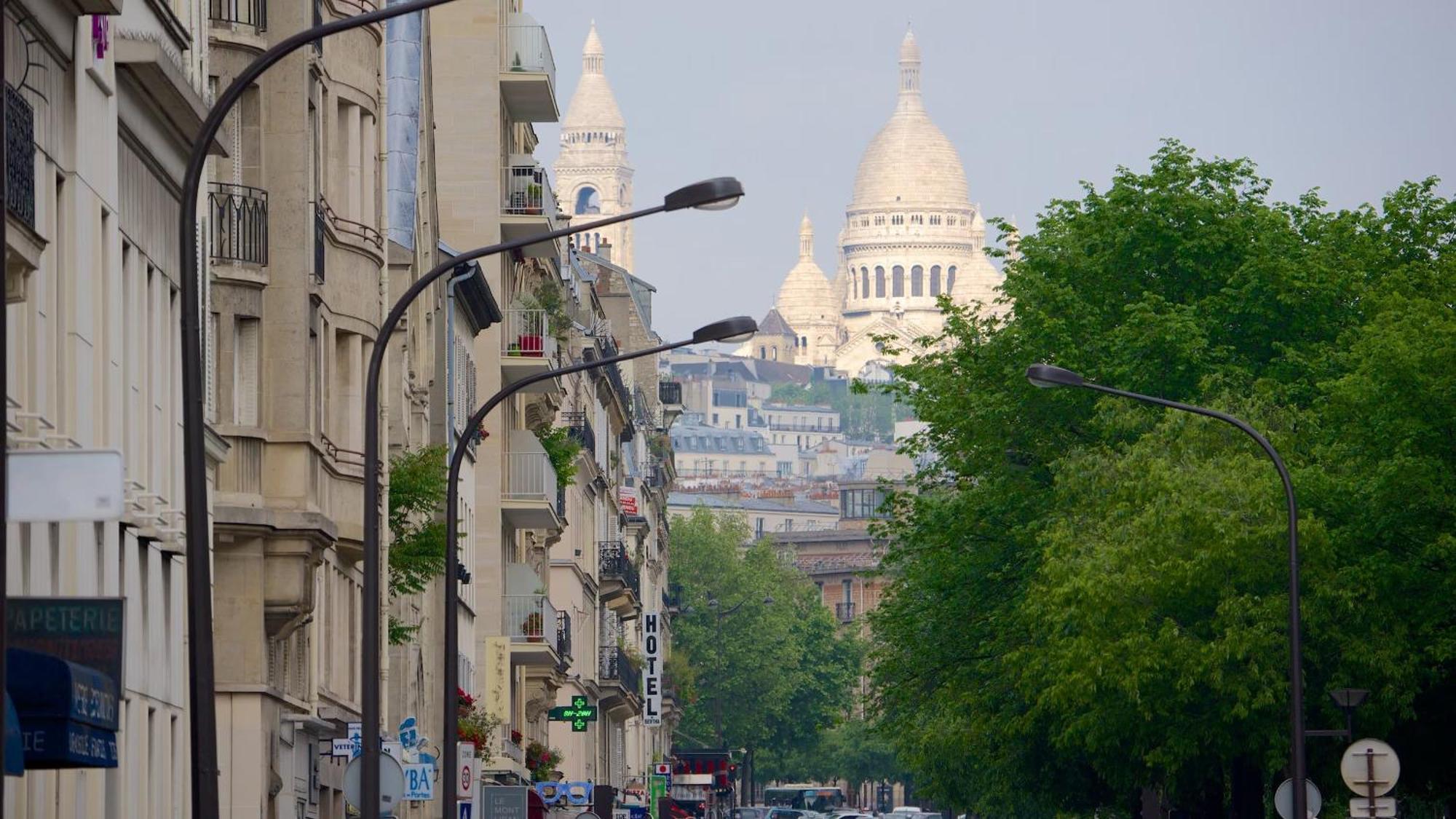 Champs Elysees Area *