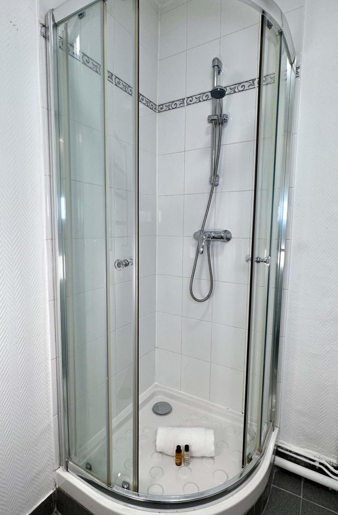 Apartment Beautiful Near Parc Des Expositions Paris
