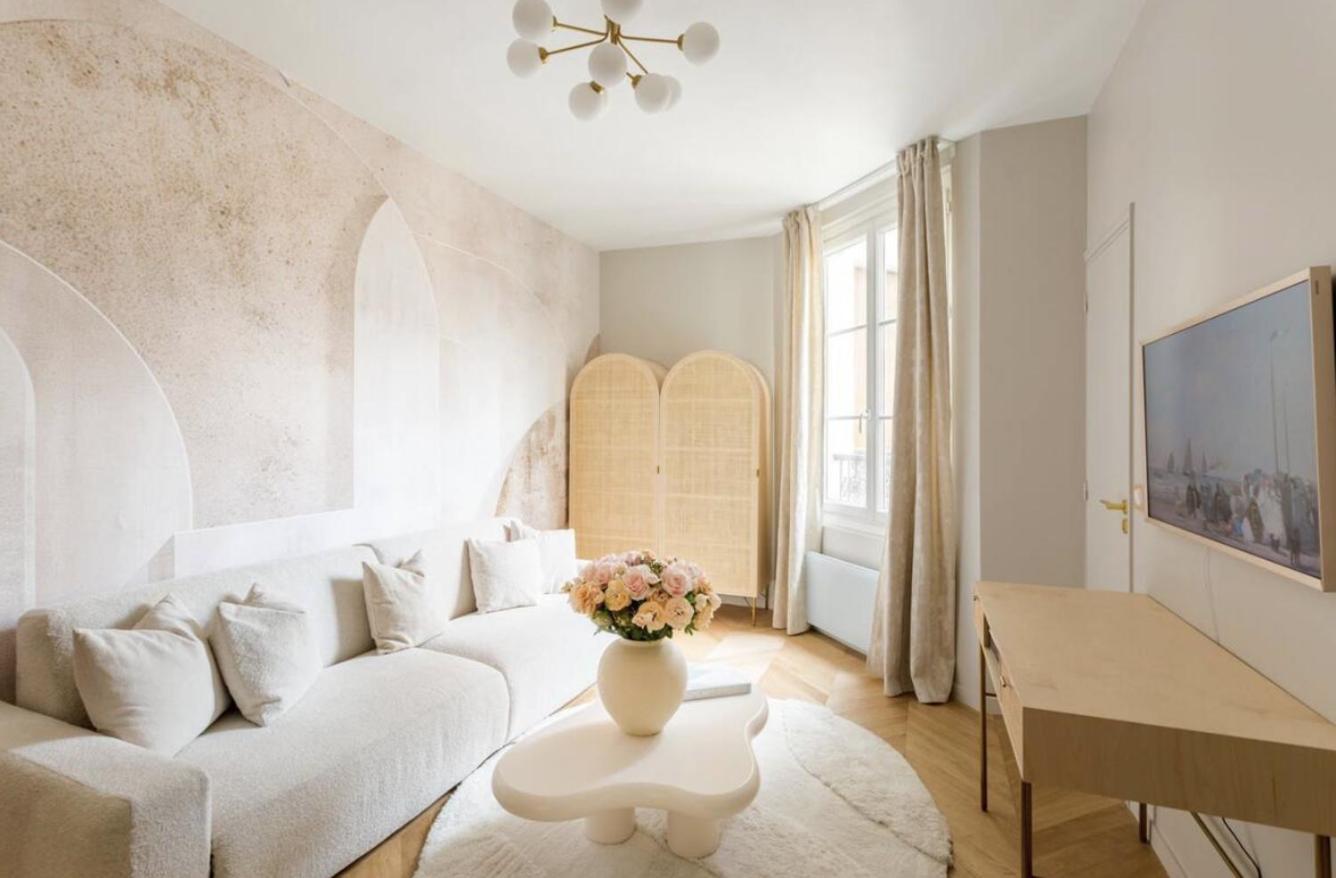 C4 - Eiffel Tower, In A Lively Neighborhood, 2p Aparthotel *