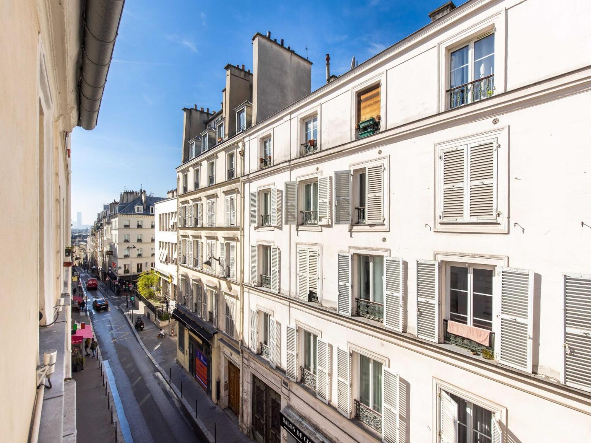 Chic, Comfortable Flat Near Rue Montmartre Apartment *