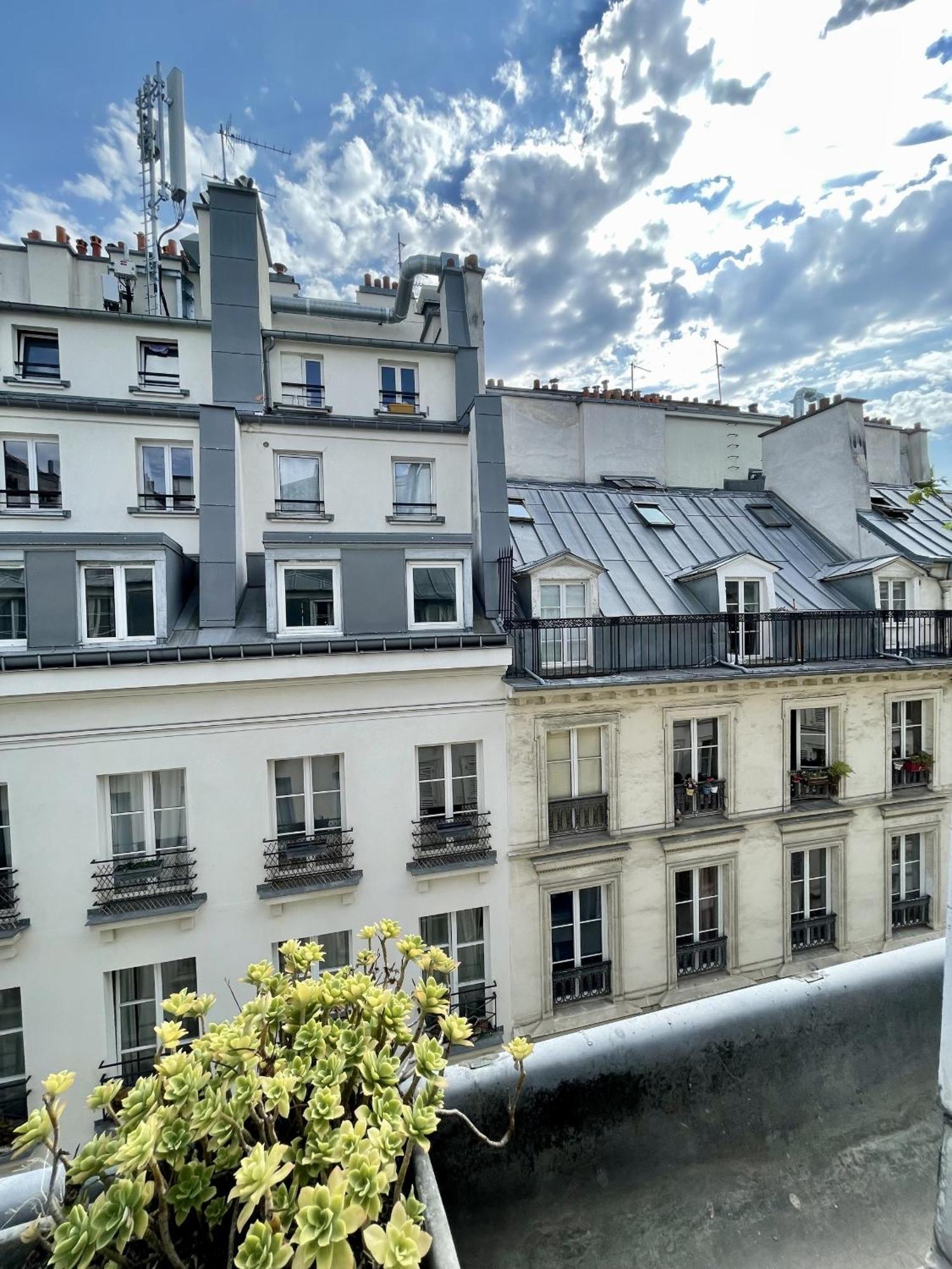 102216 - 4 Personnes Montorgueil Appartement *