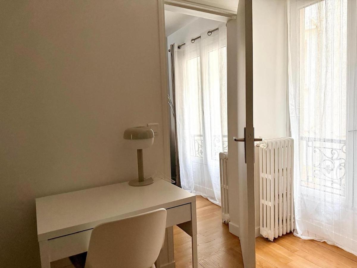 Séjour chez l'habitant Cocon Au Coeur De Montmartre *