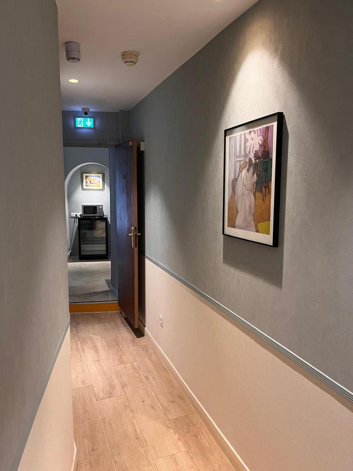 Merryl Hotel 3*
