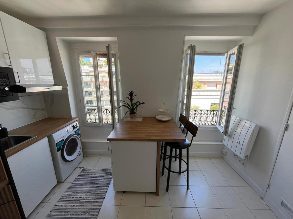 Appartement Superb With Eiffel Tower View Paris